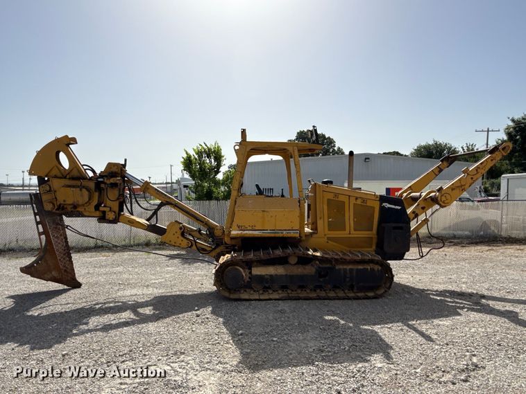 image for item FO4503 1998 Vermeer P185 cable plow