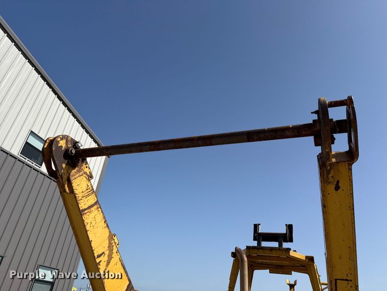image for item FO4503 1998 Vermeer P185 cable plow