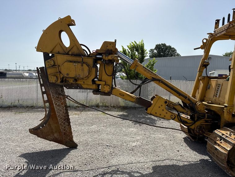 image for item FO4503 1998 Vermeer P185 cable plow