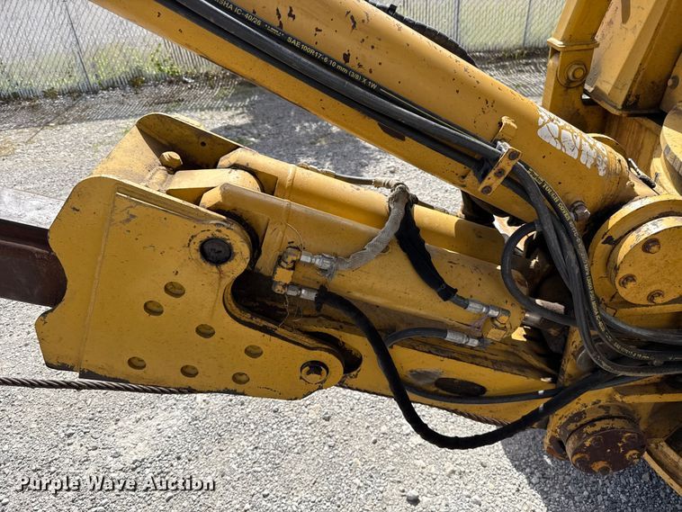 image for item FO4503 1998 Vermeer P185 cable plow