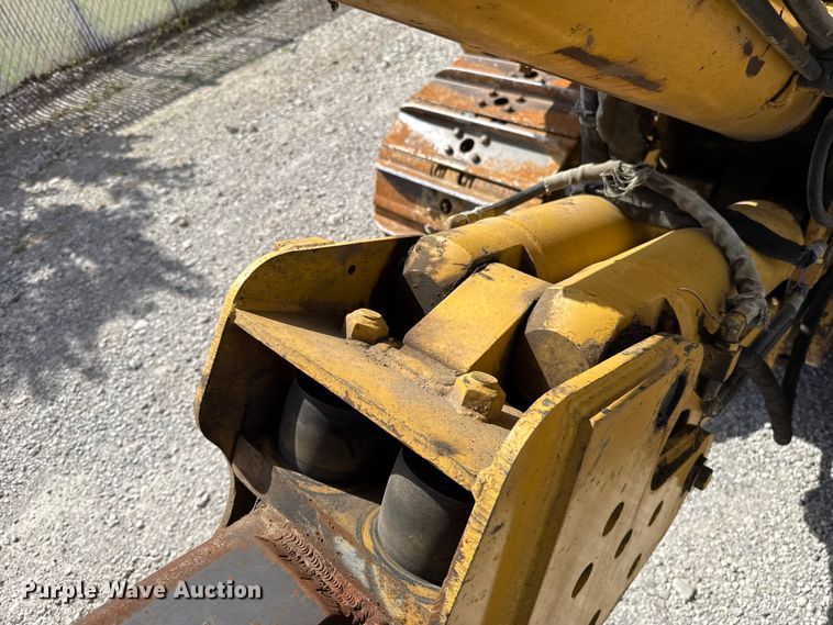 image for item FO4503 1998 Vermeer P185 cable plow