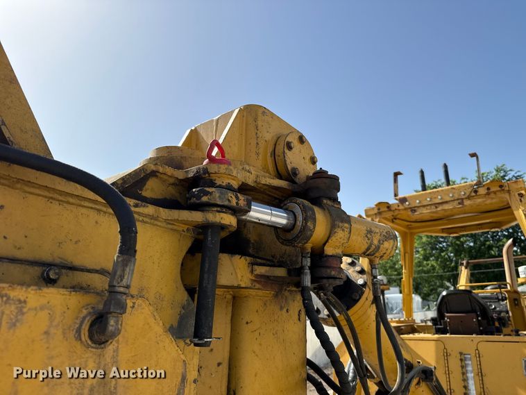 image for item FO4503 1998 Vermeer P185 cable plow