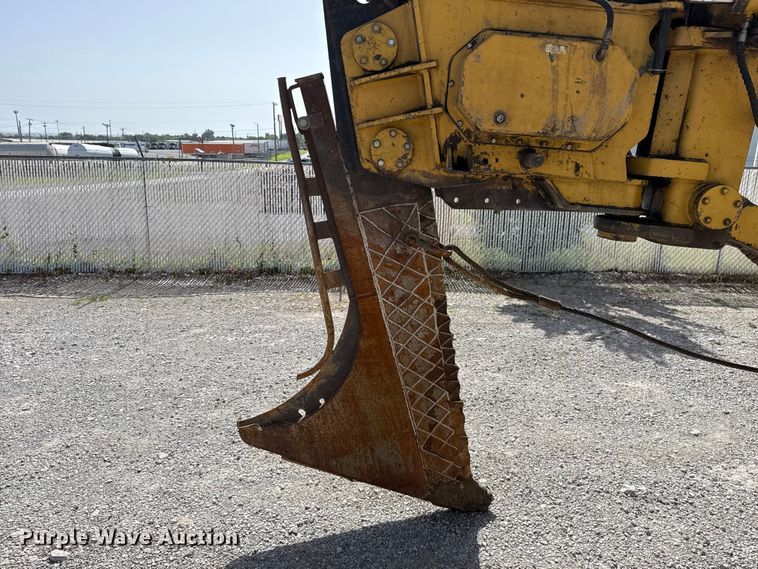 image for item FO4503 1998 Vermeer P185 cable plow