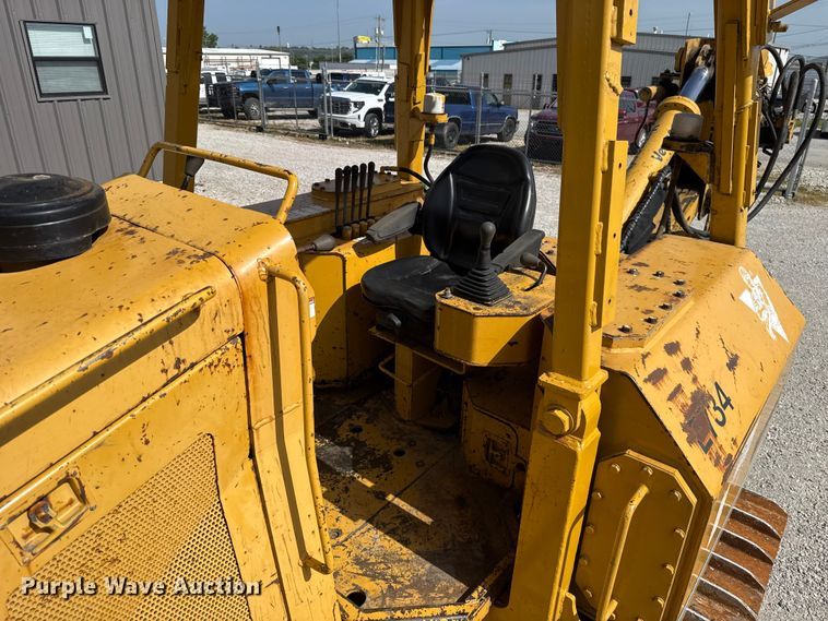 image for item FO4503 1998 Vermeer P185 cable plow