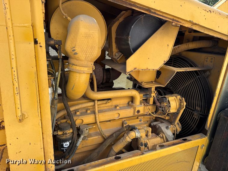 image for item FO4503 1998 Vermeer P185 cable plow