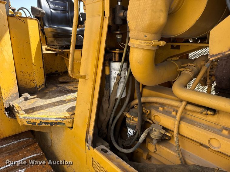image for item FO4503 1998 Vermeer P185 cable plow