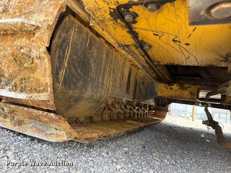 image for item FO4503 1998 Vermeer P185 cable plow