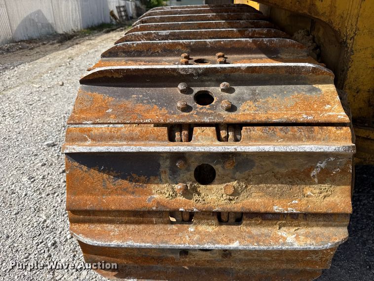 image for item FO4503 1998 Vermeer P185 cable plow