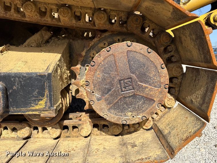 image for item FO4503 1998 Vermeer P185 cable plow