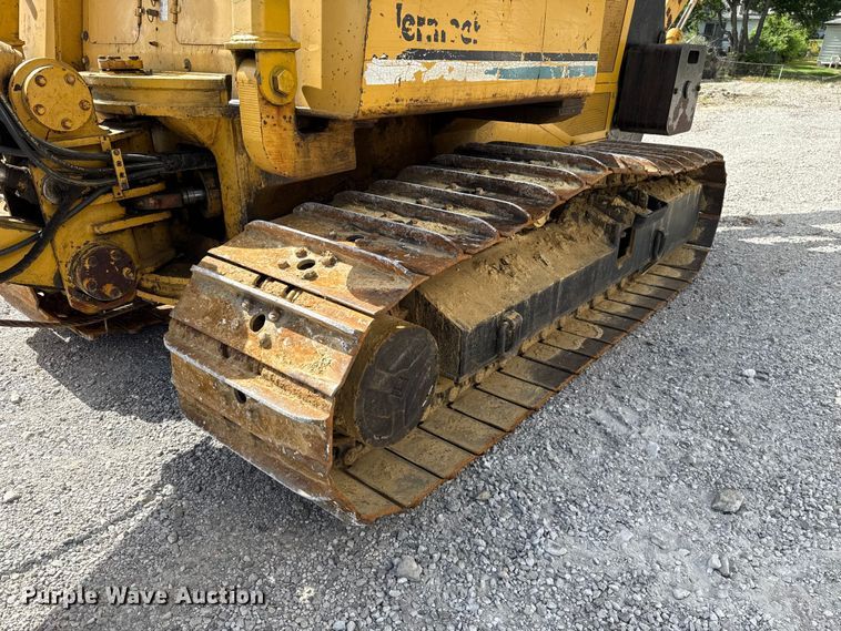 image for item FO4503 1998 Vermeer P185 cable plow