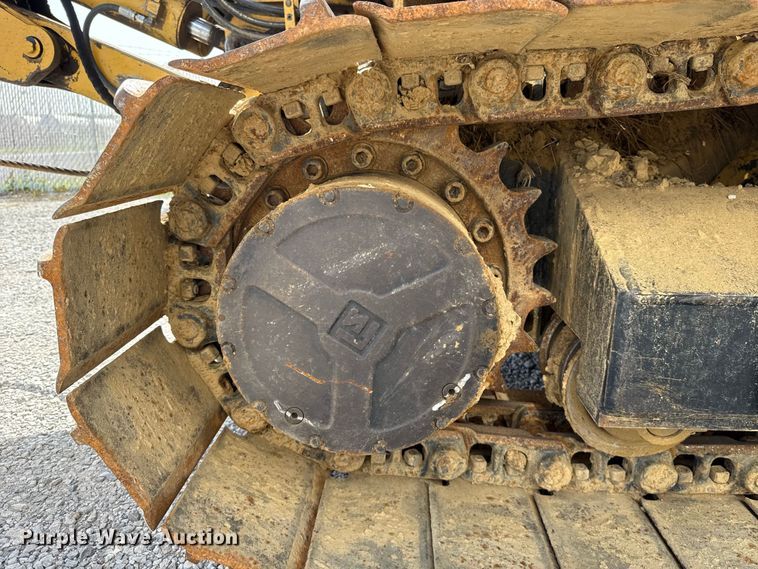 image for item FO4503 1998 Vermeer P185 cable plow
