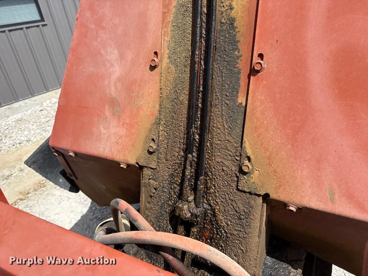 image for item FO4505 1989 Ditch Witch R100P rock saw
