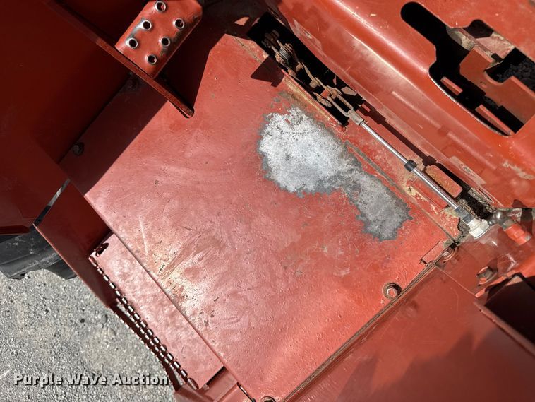 image for item FO4505 1989 Ditch Witch R100P rock saw