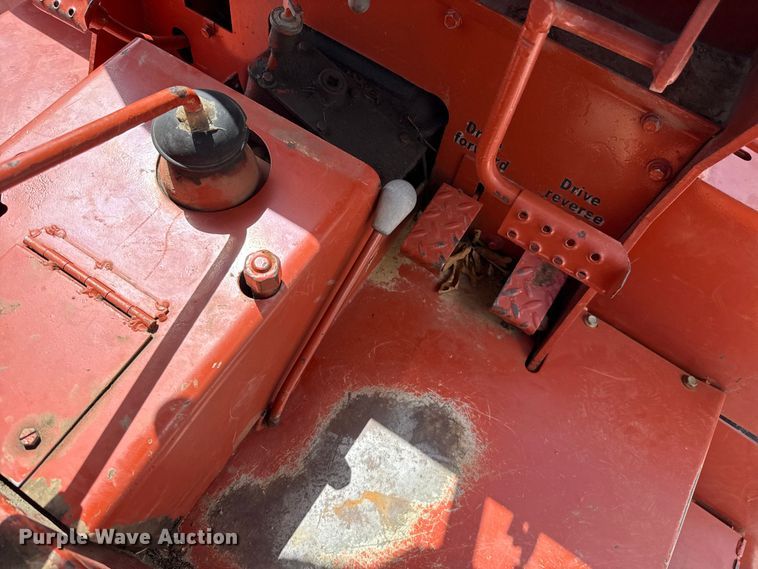 image for item FO4505 1989 Ditch Witch R100P rock saw