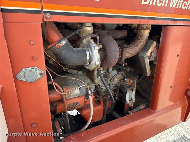 image for item FO4505 1989 Ditch Witch R100P rock saw