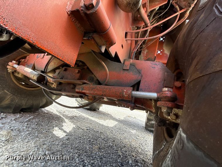 image for item FO4505 1989 Ditch Witch R100P rock saw