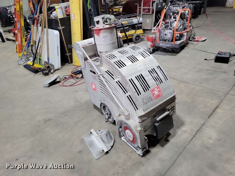 image for item FU0003 2019 Husqvarna Soff-Cut 2500 concrete saw