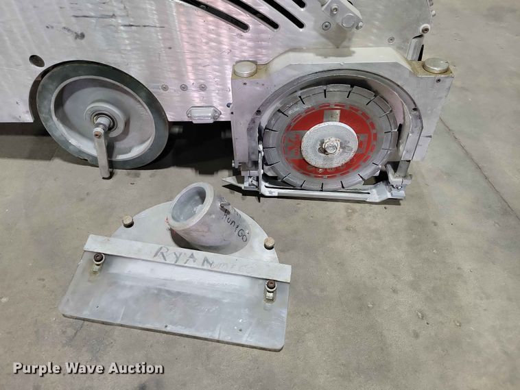 image for item FU0003 2019 Husqvarna Soff-Cut 2500 concrete saw