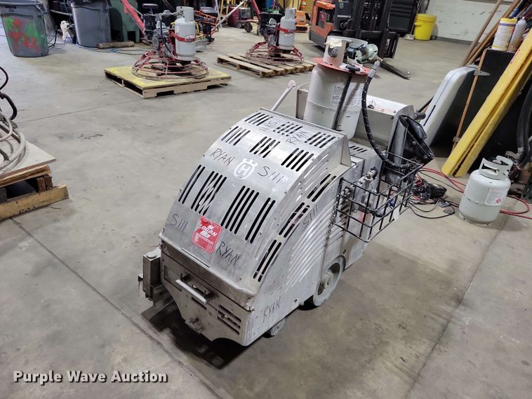 image for item FU0004 2019 Husqvarna Soff-Cut 2500 concrete saw