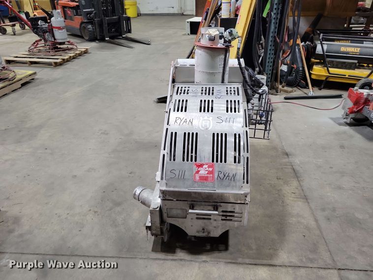 image for item FU0004 2019 Husqvarna Soff-Cut 2500 concrete saw