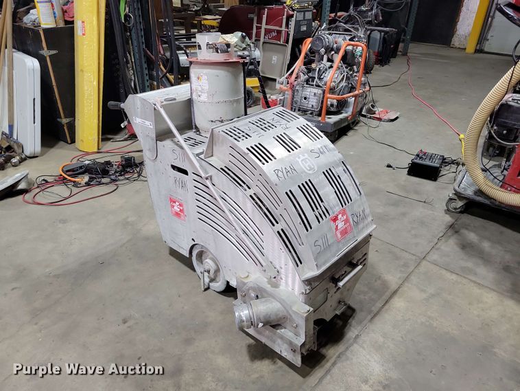 image for item FU0004 2019 Husqvarna Soff-Cut 2500 concrete saw