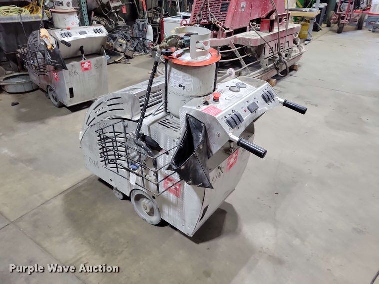 image for item FU0004 2019 Husqvarna Soff-Cut 2500 concrete saw