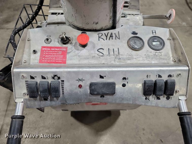 image for item FU0004 2019 Husqvarna Soff-Cut 2500 concrete saw