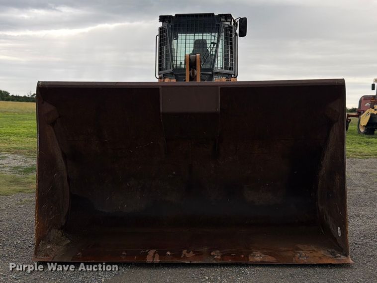 image for item NJ9071 2015 Case 821F XR wheel loader