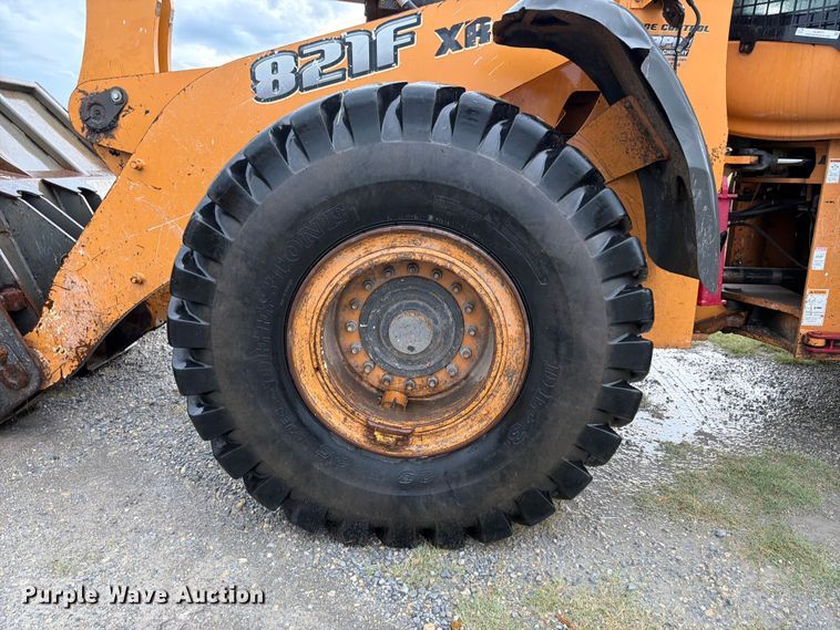 image for item NJ9071 2015 Case 821F XR wheel loader