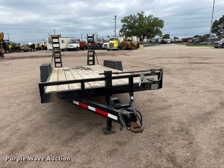 image for item NJ9127 1998 Load Trail Equipment trailer