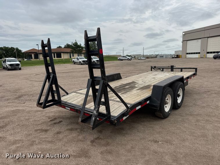 image for item NJ9127 1998 Load Trail Equipment trailer