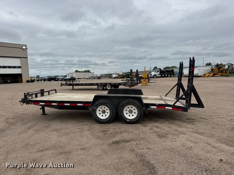 image for item NJ9127 1998 Load Trail Equipment trailer
