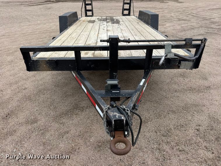 image for item NJ9127 1998 Load Trail Equipment trailer
