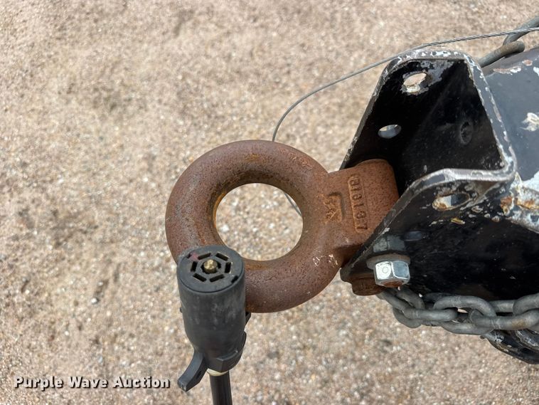 image for item NJ9127 1998 Load Trail Equipment trailer