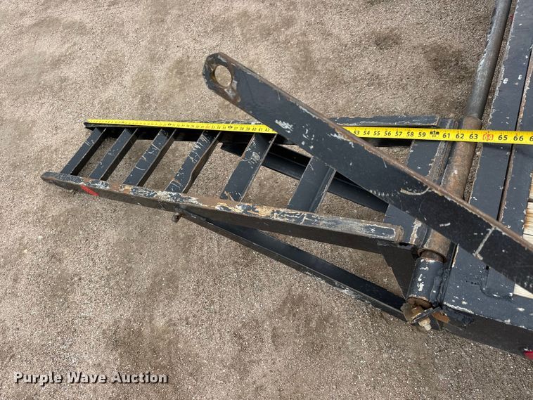 image for item NJ9127 1998 Load Trail Equipment trailer