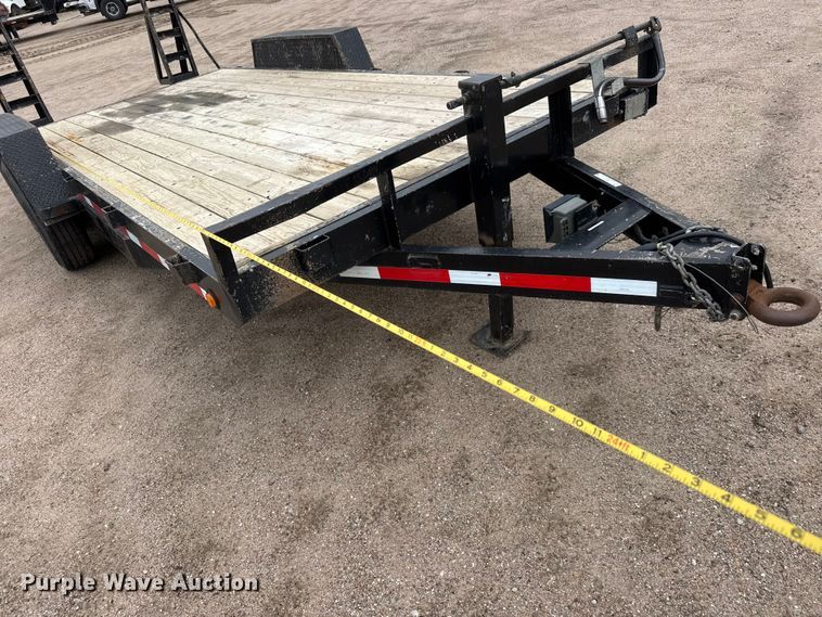 image for item NJ9127 1998 Load Trail Equipment trailer