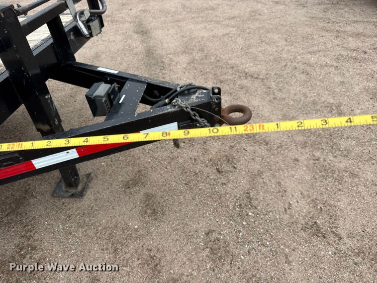 image for item NJ9127 1998 Load Trail Equipment trailer