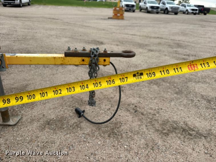 image for item NJ9128 2015 Solar Tech Silent Sentinel arrow board trailer