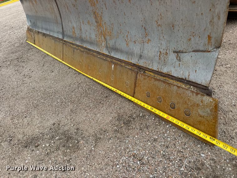 image for item NJ9129 1998 Caterpillar D5M XL dozer