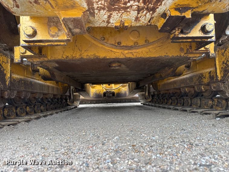 image for item NJ9129 1998 Caterpillar D5M XL dozer