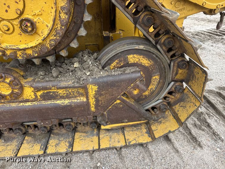 image for item NJ9129 1998 Caterpillar D5M XL dozer