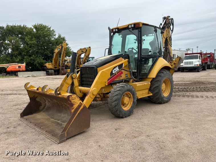 2008 CAT 420E