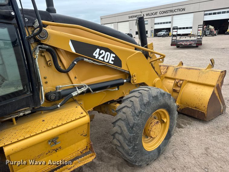 image for item NJ9133 2008 Caterpillar 420E backhoe