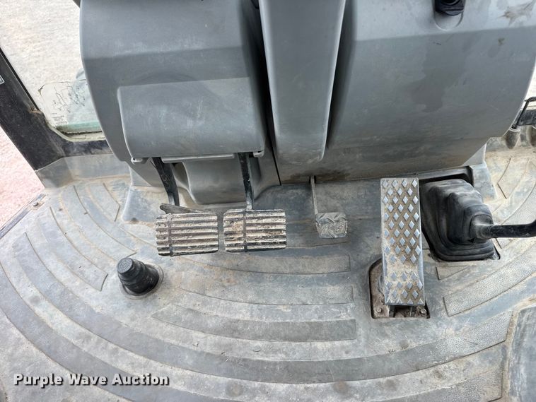 image for item NJ9133 2008 Caterpillar 420E backhoe