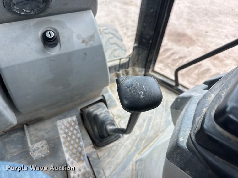image for item NJ9133 2008 Caterpillar 420E backhoe