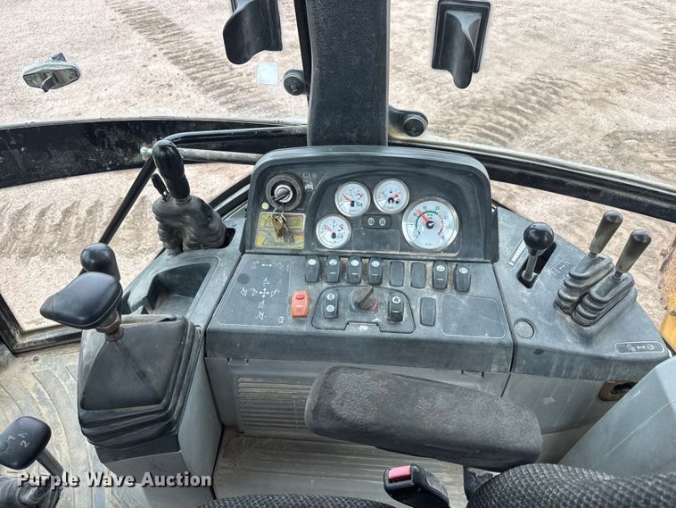 image for item NJ9133 2008 Caterpillar 420E backhoe