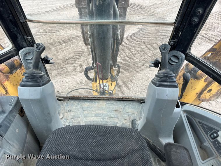 image for item NJ9133 2008 Caterpillar 420E backhoe