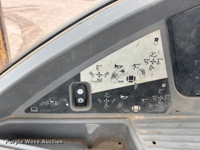 image for item NJ9133 2008 Caterpillar 420E backhoe