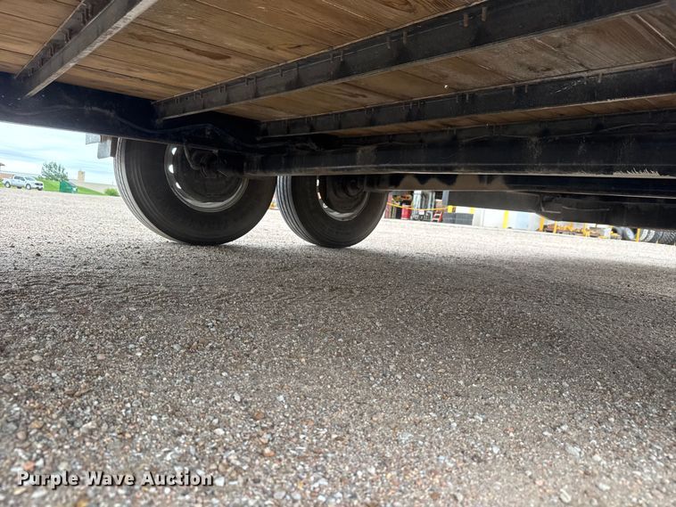 image for item NJ9134 1999 Trailertech equipment trailer