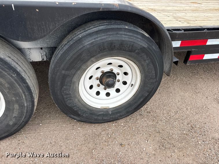 image for item NJ9134 1999 Trailertech equipment trailer